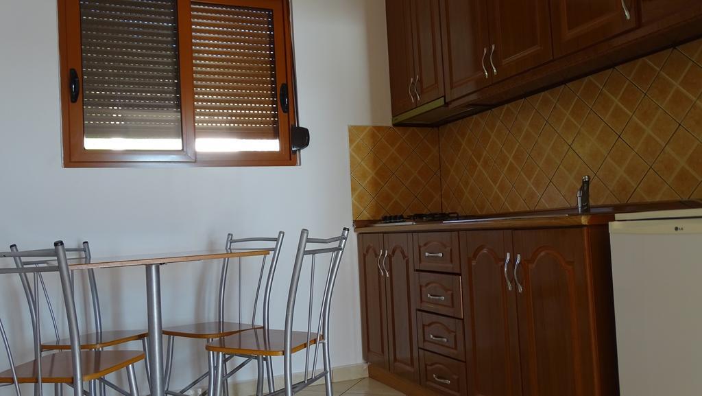 Residence Jazoj Vlorë Eksteriør bilde