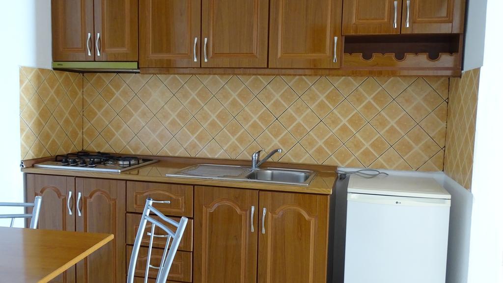 Residence Jazoj Vlorë Eksteriør bilde
