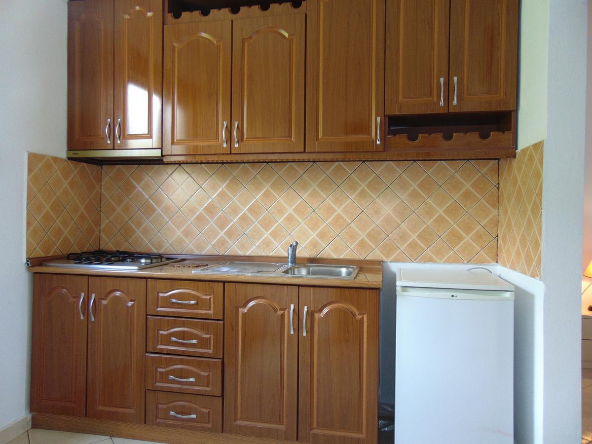 Residence Jazoj Vlorë Eksteriør bilde