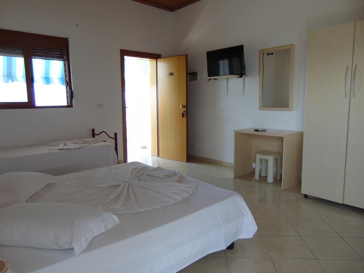 Residence Jazoj Vlorë Eksteriør bilde